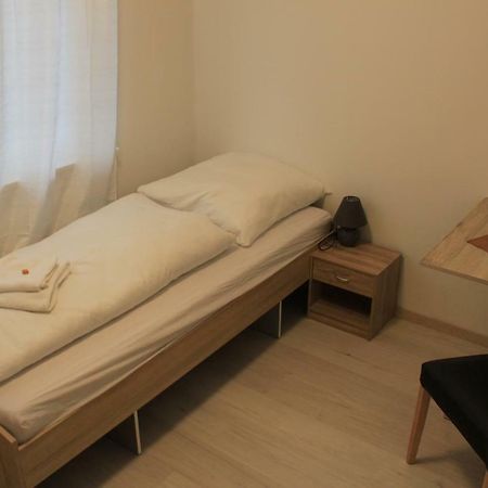 Boardinghouse Neu Wulmstorf Apartment Bagian luar foto
