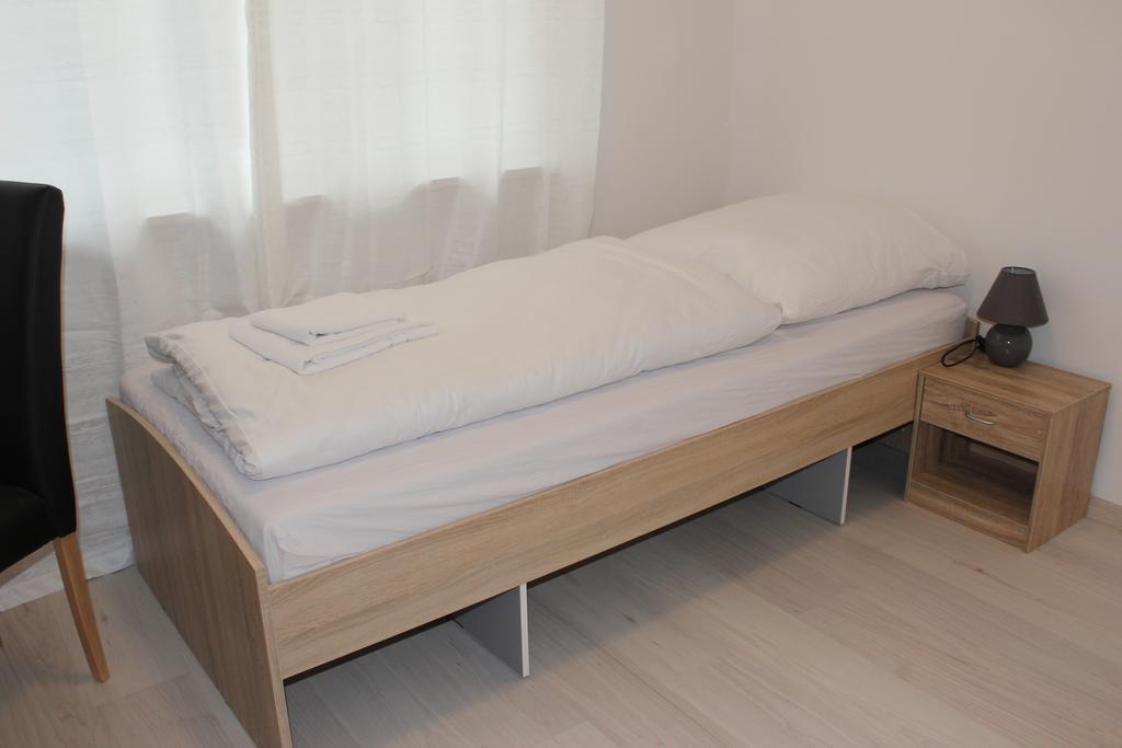 Boardinghouse Neu Wulmstorf Apartment Bagian luar foto