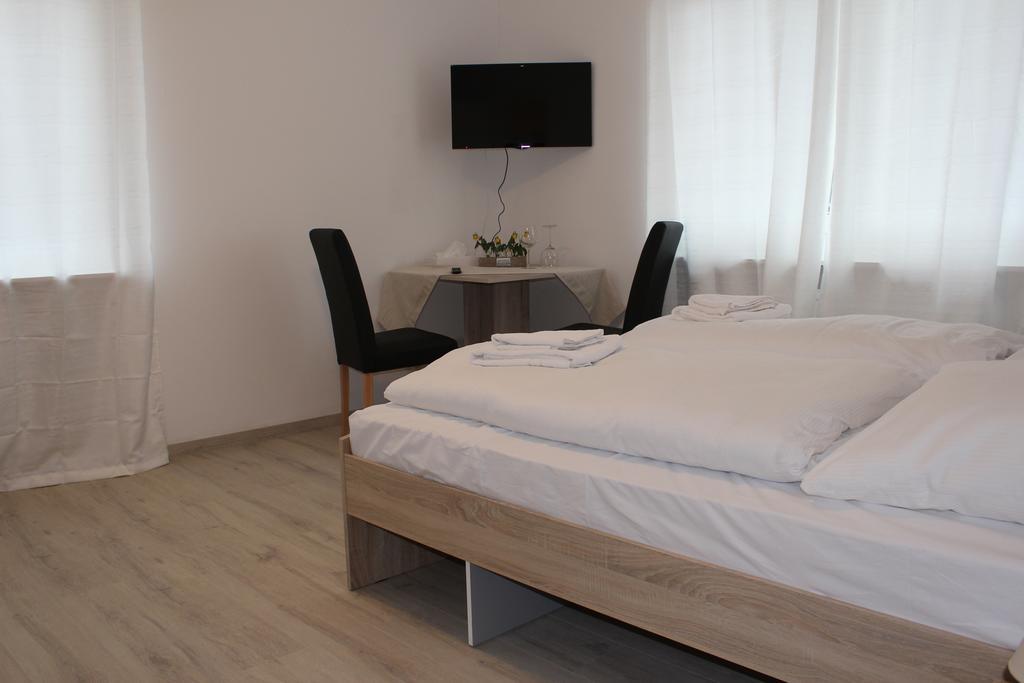 Boardinghouse Neu Wulmstorf Apartment Bagian luar foto